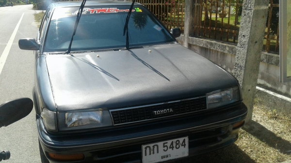 ขายรถเก๋ง TOYOTA 1600 CC เกียร์ธรรมดา ทะเบียนพร้อม แอร์ กระจกไฟฟ้า ราคา 32000