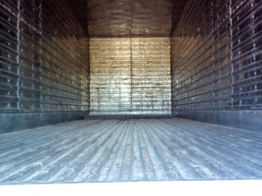 ขายรถบรรทุก 10 ล้อห้องเย็นตู้เปียก HINO FL3H 195 แรงม้าตู้ยาว 6.80 เมตร ราคา 750000