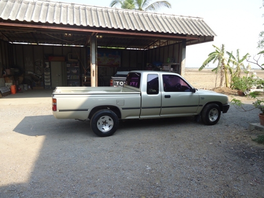 กระบะ ไมตี้ แค๊ป รถบ้าน ใช้น้อย ไม่เคยบรรทุกหนัก เครื่องดี แน่นๆ  สตาร์ทติดง่าย  เลขไมล์น้อย  แอร์เย็น  รอนกระบะสวยๆ  ช่วงล่างดี ภาษีไม่ขาด  เล่มทะเบียนเจ้าของมือเดียว  เอกสารพร้อมโอน ราคา  79000 ต่อรองได้คับ