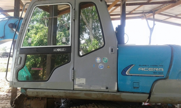 ขายรถแบคโฮ KOBELCO SK120-Vsuper ราคา 750000