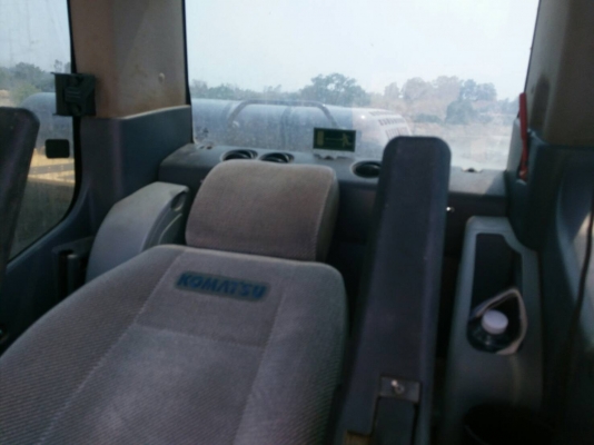 ขายด่วน KOMATSU PC200-8MO รถใช้งาน4xxx กว่าชั่วโมง ขายดาว์575000 เหลือ23x1001xx รถสภาพพร้อมใช้งาน ไม่มีค้างงวด พร้อมให้เปลี่ยนสัญญาครับ