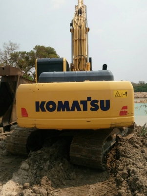ขายด่วน KOMATSU PC200-8MO รถใช้งาน4xxx กว่าชั่วโมง ขายดาว์575000 เหลือ23x1001xx รถสภาพพร้อมใช้งาน ไม่มีค้างงวด พร้อมให้เปลี่ยนสัญญาครับ