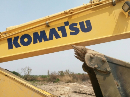 ขายด่วน KOMATSU PC200-8MO รถใช้งาน4xxx กว่าชั่วโมง ขายดาว์575000 เหลือ23x1001xx รถสภาพพร้อมใช้งาน ไม่มีค้างงวด พร้อมให้เปลี่ยนสัญญาครับ