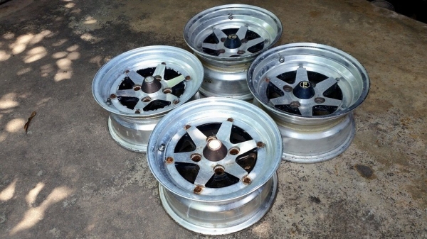 ล้อใส่มิร่า-ไดฮัทสุ 4 ชุด