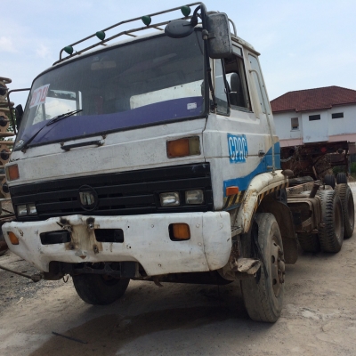 ขายด่วน 10ล้อ NISSAN CW430H เครื่อง230แรง หัวคัชชี สภาพพร้อมใช้งาน เอกสารเล่มทะเบียน