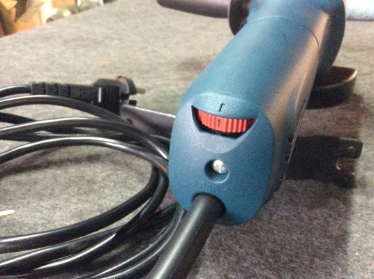 เจียรมือ Bosch ตัวท๊อป ของใหม่ราคามือสอง เจียรมือ Bosch ตัวท๊อป ของใหม่ราคามือสอง