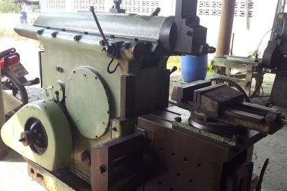 แท่นไส 20 นิ้ว เกียร์บล็อก ขายถูกๆ มีปากกาจับชิ้นงานให้พร้อม 34,000