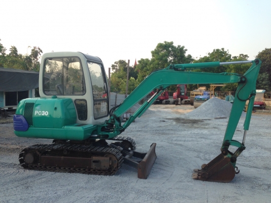 KOMATSU PC30-7 พร้อมเก๋ง สวยๆเดิมๆจากญี่ปุ่น100\% โทร.090-986-2521 อ๊อบ KOMATSU PC30-7 พร้อมเก๋ง สวยๆเดิมๆจากญี่ปุ่น100\% โทร.090-986-2521 อ๊อบ