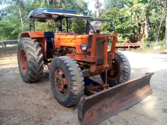 ขายรถไถ่นาคูโบต้า  8030   2 เพลา   พร้อมใช้งาน   ...