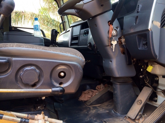 ขายด่วน  รถสิบล้อสองเพลาดั้มพ์  มิตซู  ปี  56   สภาพดีมาก  พร้อมใช้งาน