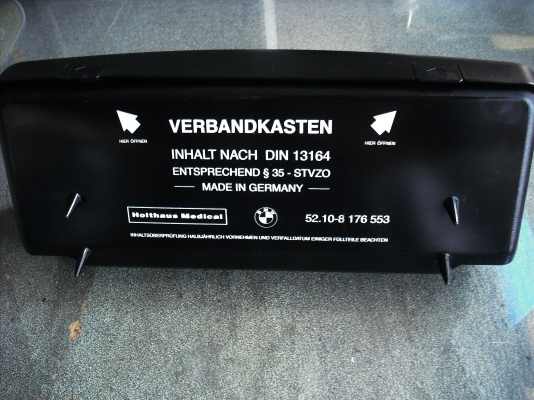 กล่องFirst Aid Kit BMW E46 Series 3 Made in Germany