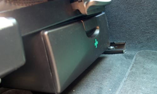 กล่องFirst Aid Kit BMW E46 Series 3 Made in Germany