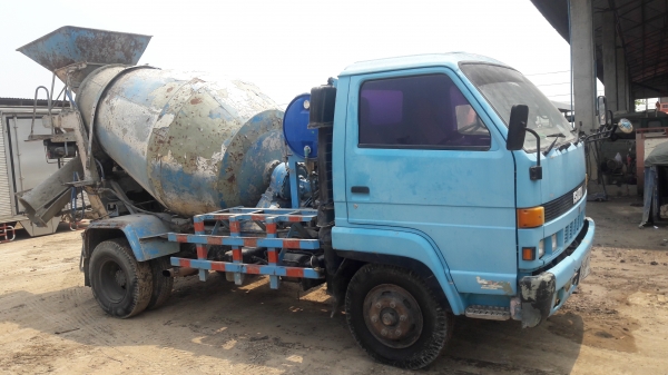 ISUZU NRR โม่ปูน 2.5 Q ทะเบียนพร้อม เครื่อง 6BG-175 ทิฟฟี่ แอร์เย็น รถใช้งานอยู่ ISUZU NRR โม่ปูน 2.5 Q ทะเบียนพร้อม เครื่อง 6BG-175 ทิฟฟี่ แอร์เย็น รถใช้งานอยู่