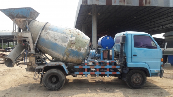 ISUZU NRR โม่ปูน 2.5 Q ทะเบียนพร้อม เครื่อง 6BG-175 ทิฟฟี่ แอร์เย็น รถใช้งานอยู่ ISUZU NRR โม่ปูน 2.5 Q ทะเบียนพร้อม เครื่อง 6BG-175 ทิฟฟี่ แอร์เย็น รถใช้งานอยู่