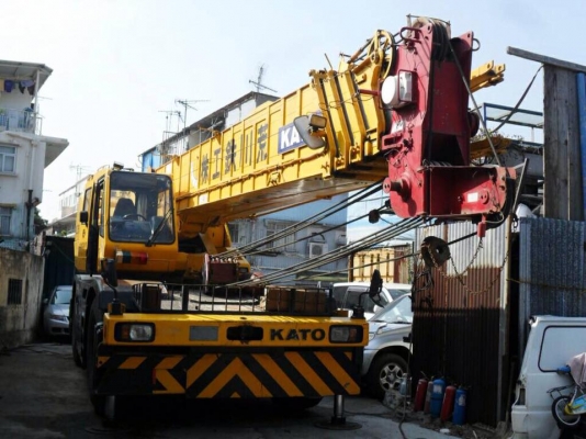 ขาย รถเครน 50 ตัน KATO จำหน่าย รถ เครื่องจักร อุปกรณ์ทุกชนิด นำเข้า100\% ราคาถูก eurotec 081 817 6901