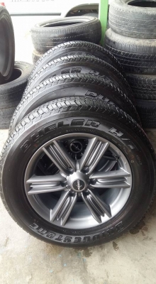 ขายล้อแม็กป้ายแดง dmax 18" ยางปี16 สนใจติดต่อ ตาเล็ก ล้อและยางครับ 081-3747940