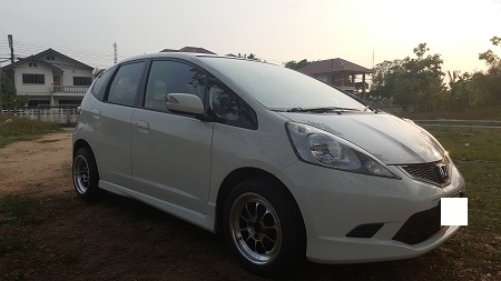 ้honda jazz 1.5 i-vtec sv(as) ปี09