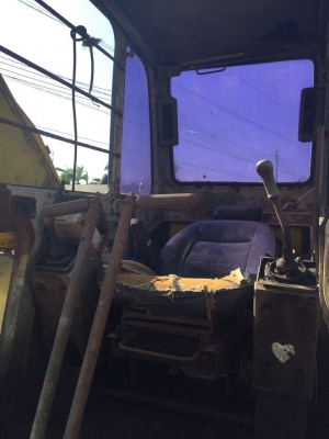 ขายแบคโฮ KOBELCO 200 /// ตามสภาพ พร้อมใช้งาน สนใจโทร 081-970-1072