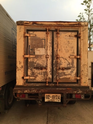 ขายรถบรรทุกisuzu 6ล้อ(ตู้เปียก)พร้อมโอน+ใช้งาน ขายรถบรรทุกisuzu 6ล้อ(ตู้เปียก)พร้อมโอน+ใช้งาน