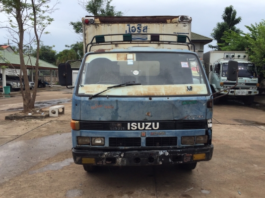 ขายรถบรรทุกisuzu 6ล้อ(ตู้เปียก)พร้อมโอน+ใช้งาน ขายรถบรรทุกisuzu 6ล้อ(ตู้เปียก)พร้อมโอน+ใช้งาน