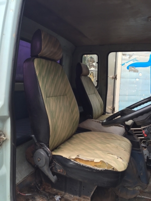 ขาย 6 ล้อ Isuzu ตู้เปียก พร้อมโอนพร้อมใช้งาน ขาย 6 ล้อ Isuzu ตู้เปียก พร้อมโอนพร้อมใช้งาน