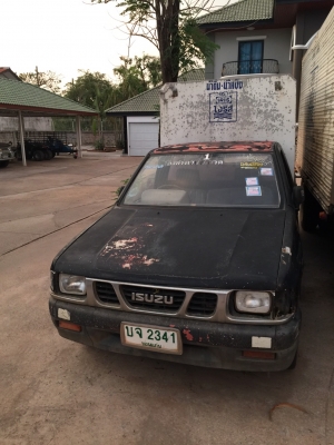 ขายรถกระบะIsuzuหัวเดี่ยว+ตู้เปียก