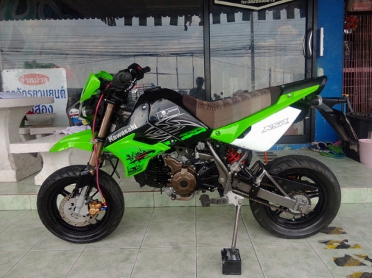New Kawasaki Ksr (ล้อแม็ก) สีเขียว รถสวยมีสไตล์เครื่องดี ราคาถูกครับ New Kawasaki Ksr (ล้อแม็ก) สีเขียว รถสวยมีสไตล์เครื่องดี ราคาถูกครับ