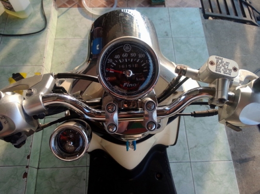 Fino ลายคลาสสิค เกย์แยก สีขาว-ดำ เครื่องดี แต่งภายนอก ราคาถูก