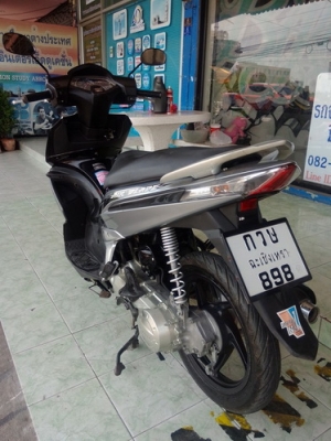 Honda Air blade (ล้อแม็ก) ตัวท็อป สภาพดีพร้อมใช้งาน ราคาถูกๆเล่มครบครับ