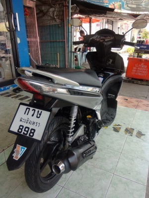 Honda Air blade (ล้อแม็ก) ตัวท็อป สภาพดีพร้อมใช้งาน ราคาถูกๆเล่มครบครับ