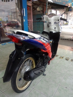 Honda Click 110i ลาย Street รถปี54 เครื่องเดิมดีๆแต่งลงล้อมาครับ