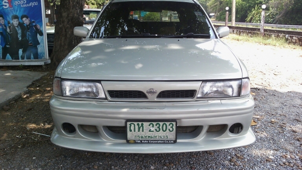 นิสสัน NV 1.6 ปี 2001