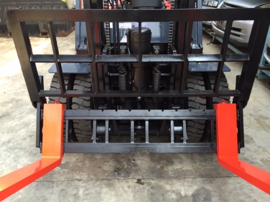 ขายรถโฟลคลิฟท์ TOYOTA 6FD25 ,เครื่องยนต์ดีเซล 2Z ,เสายกสูง 4.0 เมตร ,งาปรับเท-หง่ำหงอยได้ , ล้อหน้าคู่ , รถนำเข้าจากญี่ปุ่น 100\% ขายรถโฟลคลิฟท์ TOYOTA 6FD25 ,เครื่องยนต์ดีเซล 2Z ,เสายกสูง 4.0 เมตร ,งาปรับเท-หง่ำหงอยได้ , ล้อหน้าคู่ , รถนำเข้าจากญี่ปุ่น 100\%