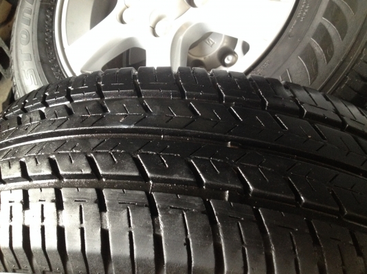 ขายล้อแม็ก dmax พร้อมยางขอบ 15