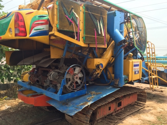 ขายรถเกี่ยวข้าวเกษตรรุ่นปล้ดหนี้เครื่อง HO8Cเทอร์โบว์240แรง ราคา 850000บาทครับ ขายรถเกี่ยวข้าวเกษตรรุ่นปล้ดหนี้เครื่อง HO8Cเทอร์โบว์240แรง ราคา 850000บาทครับ