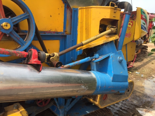 ขายรถเกี่ยวข้าวเกษตรรุ่นปล้ดหนี้เครื่อง HO8Cเทอร์โบว์240แรง ราคา 850000บาทครับ ขายรถเกี่ยวข้าวเกษตรรุ่นปล้ดหนี้เครื่อง HO8Cเทอร์โบว์240แรง ราคา 850000บาทครับ