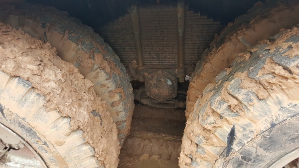 ขาย10ล้อ1เพลา HINO EH700 168หางลากแบ็คโค 120 เพาเวอร์ เบรคทิ๊ฟฟี่ แชชซีสวย สภาพพร้อมวิ่งงาน เอกสารเล่มทะเบียนครบ ขาย10ล้อ1เพลา HINO EH700 168หางลากแบ็คโค 120 เพาเวอร์ เบรคทิ๊ฟฟี่ แชชซีสวย สภาพพร้อมวิ่งงาน เอกสารเล่มทะเบียนครบ