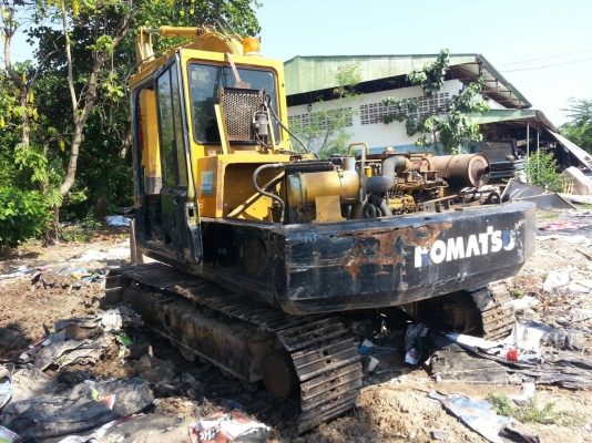 ขายรถแบคโฮ KOMATSU PC120-3 ราคา 320000