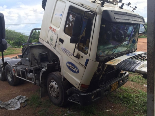 ขายวอลโว้. FL 10. 320 แรงม้า มี10 หัว ขายแยกเหลือกได้. คันละ. 330000 รถอยู่ ภาคไต้. ด้วนที่สุด ขายวอลโว้. FL 10. 320 แรงม้า มี10 หัว ขายแยกเหลือกได้. คันละ. 330000 รถอยู่ ภาคไต้. ด้วนที่สุด