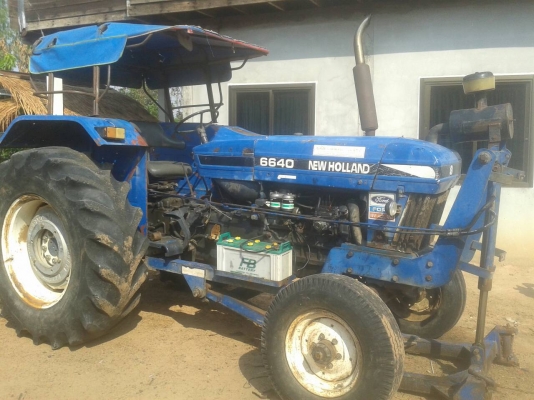 ขายด่วนรถไถ FROD 6610 สภาพสวยพร้อมใช้งาน เครื่องปั้มดี อุปกรณ์ 2 อย่าง ผาน7ดันหน้า เอกสารเล่มทะเบียน