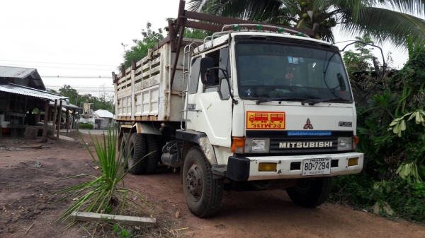 ขาย 10 ล้อดั้ม มีระบบลากพ่วง ไอ้หลงเทอร์โบ FN527M-TF0015 เครื่อง 6D16 220 แรงม้า เกียร์ 10 สปีด คัสซีสวยตลอดเส้น ทะเบียนครบพร้อมโอน ขาย 10 ล้อดั้ม มีระบบลากพ่วง ไอ้หลงเทอร์โบ FN527M-TF0015 เครื่อง 6D16 220 แรงม้า เกียร์ 10 สปีด คัสซีสวยตลอดเส้น ทะเบียนครบพร้อมโอน