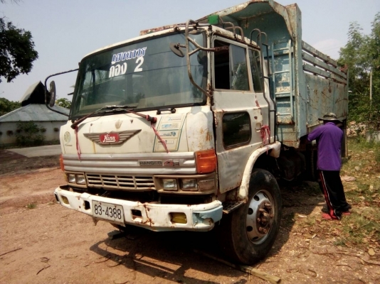 ขายรถบรรทุก 10 ล้อดัมพ์ HINO KT 725 เครื่อง 195 แรงม้า 2 เพลาหัว F 17 ราคา 430000 ขายรถบรรทุก 10 ล้อดัมพ์ HINO KT 725 เครื่อง 195 แรงม้า 2 เพลาหัว F 17 ราคา 430000