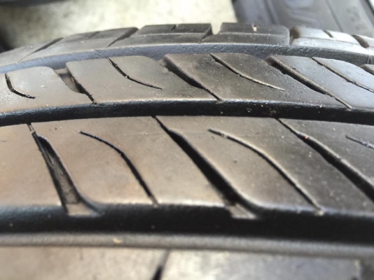 ขายล้อแม็กMitsubishi Mirage ขอบ14 ชุดละ 4,000 บาท