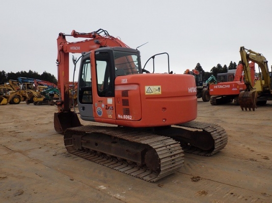 Hitachi ZX135 เก่าญี่ปุ่น ใบแทรค 70ซม.