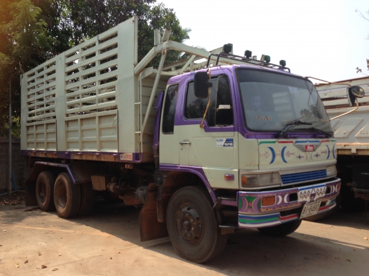 ขาย10ล้อดั๊มHino 3เพลา240แรงปี46