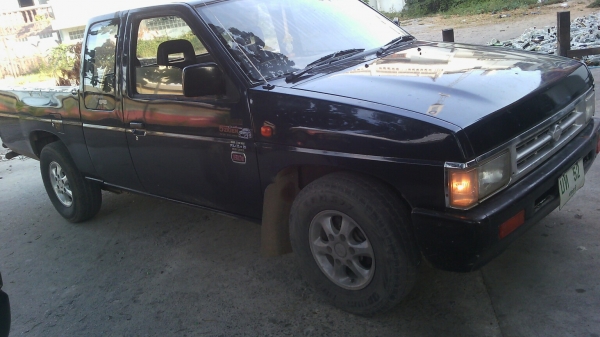 นิสสัน บิ๊กเอ็ม 2.5 จอโค้ง ปี 1996