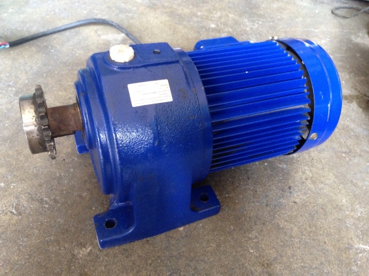 ขายมอเตอร์เกียร์ Pei gong 1HP. 380V made in Taiwan อัตราทด 1:120 สภาพสวย วิ่งนิ่ม พร้อมใช้งาน ขายถูกครับ