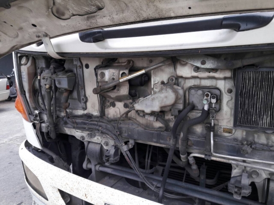 รถฮีโน่ 6 ล้อ ตู้แห้ง FG1J  220 แรงม้า. ปี 48.   ( รถวิ่ง 14x,xxx  กม. )     สนใจติดต่อ  081 - 6079515