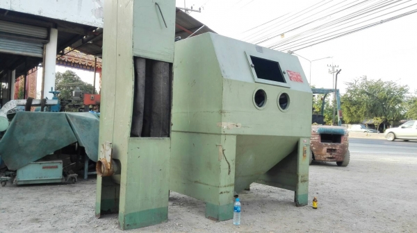 Sell> ขาย&lrm;ตู้พ่นทรายขนาดใหญ่‬ พร้อม สาย/ปืน/ถังระบายลม เป็นเครื่องในไลน์ผลิตของการบินไทย ปลดระวางก่อนวาระ งานประกอบนอกตู้ยังสดมากๆมาดูมาเทสก่อนได้ครับ!!