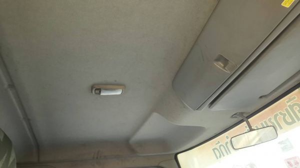 หกล้อ ฮีโน่ FC4J145ปี50 แอร์ พ.เวอร์ ตู้เย็น ช่วงยาว 5.50ม สภาพดีสวยเดิมๆพร้อมใช้งาน ทะเบียนพร้อมโอน ราคา 695,000บ ขาดเฉพาะชุดแอร์ ครับ